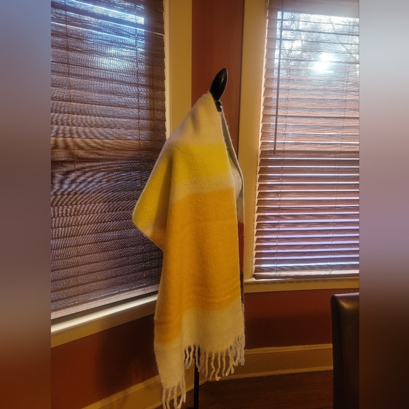 Urban Outfitters MULTI COLOR Scarf - Picture 6 of 13